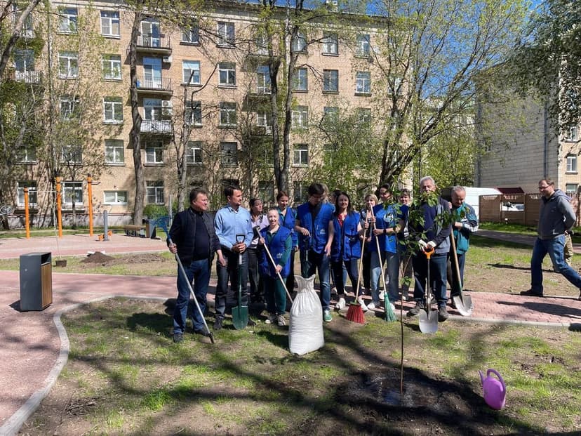 🌿 Добрый субботник в Московском районе! 🌸